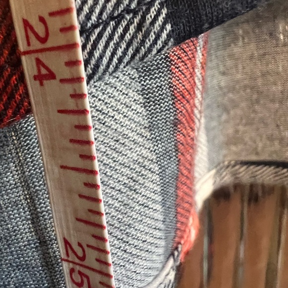 G Collection plaid button down shirt - Picture 5 of 8